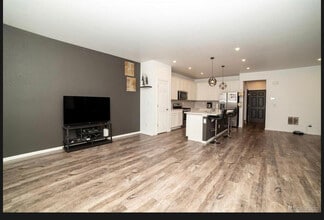 15765 E Otero Ave in Centennial, CO - Building Photo - Building Photo