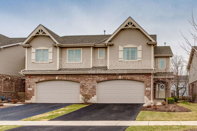 property at 400 E Tall Oaks Ln