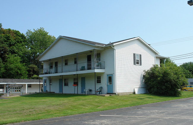 3082 W 12th St in Erie, PA - Building Photo - Building Photo