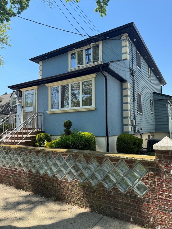 141-33-141255 255th St in Queens, NY - Building Photo - Building Photo