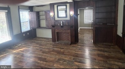 18 N Pearl St in Wernersville, PA - Building Photo - Building Photo