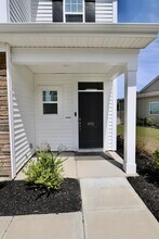 1052 Ashcroft Cir in Columbia, SC - Building Photo - Building Photo