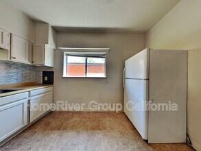 200 Riverside Ave in Roseville, CA - Building Photo - Building Photo