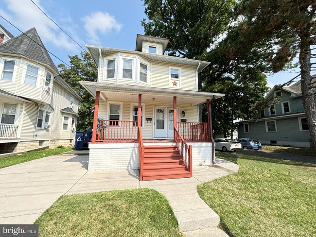 property at 31 W Clinton Ave