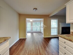 5 Stonington Way in Taylors, SC - Building Photo - Building Photo