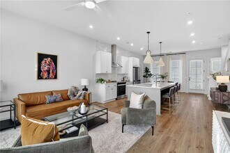 1291 Longreen Ter NW in Atlanta, GA - Building Photo - Building Photo