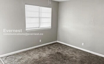 1346 Vivian St SW in Leeds, AL - Building Photo - Building Photo