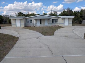 27284 Sunnybrook Rd in Punta Gorda, FL - Building Photo