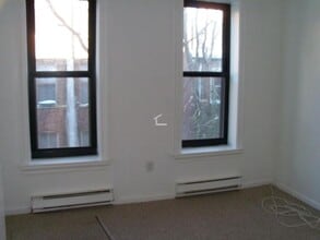 21 Cortes St in Boston, MA - Building Photo - Building Photo