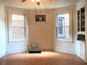 5828 Alder St in Pittsburgh, PA - Foto de edificio - Building Photo