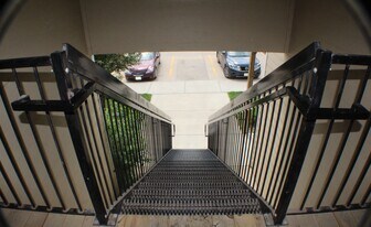 2000 Meadow Ct in Des Moines, IA - Building Photo