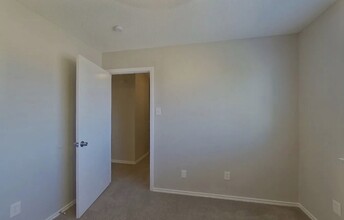 816 Wyndham Pl in Arlington, TX - Building Photo - Building Photo