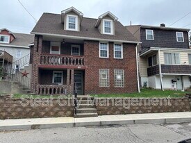 851 Kennedy St in Carnegie, PA - Building Photo