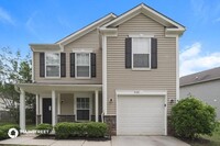 5126 Vanhoy Ln in Charlotte, NC - Foto de edificio - Building Photo