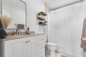 3255 Florida Blvd in Palm Beach Gardens, FL - Building Photo - Building Photo