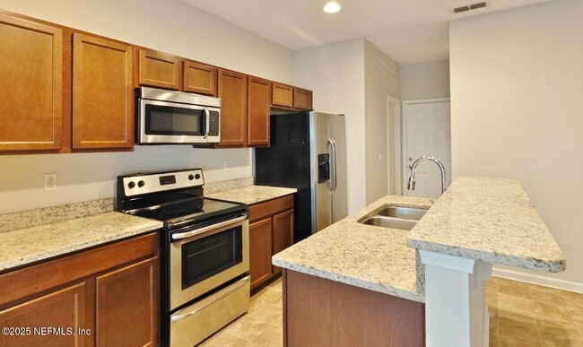 1034 Brierfield Dr in Jacksonville, FL - Building Photo - Building Photo