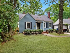 22 Douglas Dr in Greenville, SC - Building Photo - Building Photo