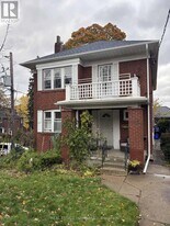 95 Glendonwynne Rd in Toronto, ON - Building Photo