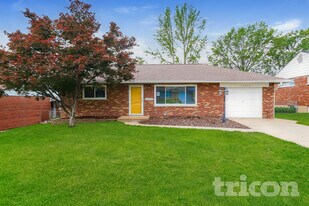 10934 Vargas Dr in St. Louis, MO - Building Photo