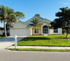 207 Alcantarra St NW in Palm Bay, FL - Building Photo