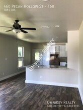 460 Pecan Hollow St in Ennis, TX - Building Photo - Building Photo