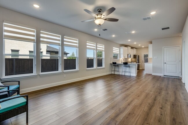 10538 Downy Cup Dr in Frisco, TX - Building Photo - Building Photo