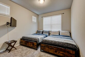 1529 Beach Oak Dr in Houston, TX - Building Photo - Building Photo