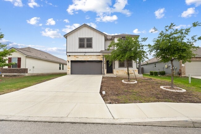 10679 Penelope Way in Converse, TX - Building Photo - Building Photo