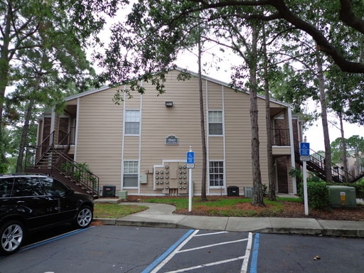property at 5040 Park Central Dr