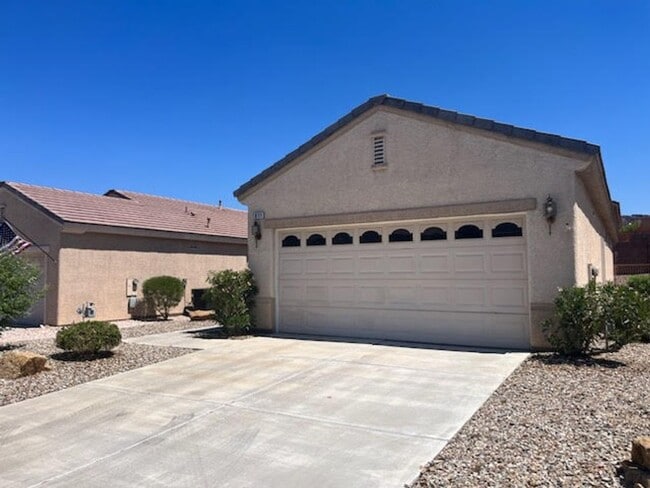 property at 1811 Eagle Mesa Ave
