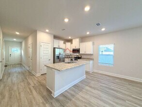 714 Giese Ln in Pensacola, FL - Building Photo - Building Photo