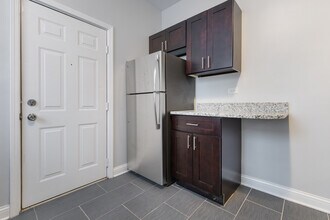 3631 W Dickens Ave in Chicago, IL - Building Photo - Building Photo