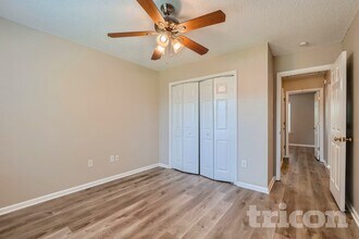 3915 Cornus Ln in Charlotte, NC - Foto de edificio - Building Photo