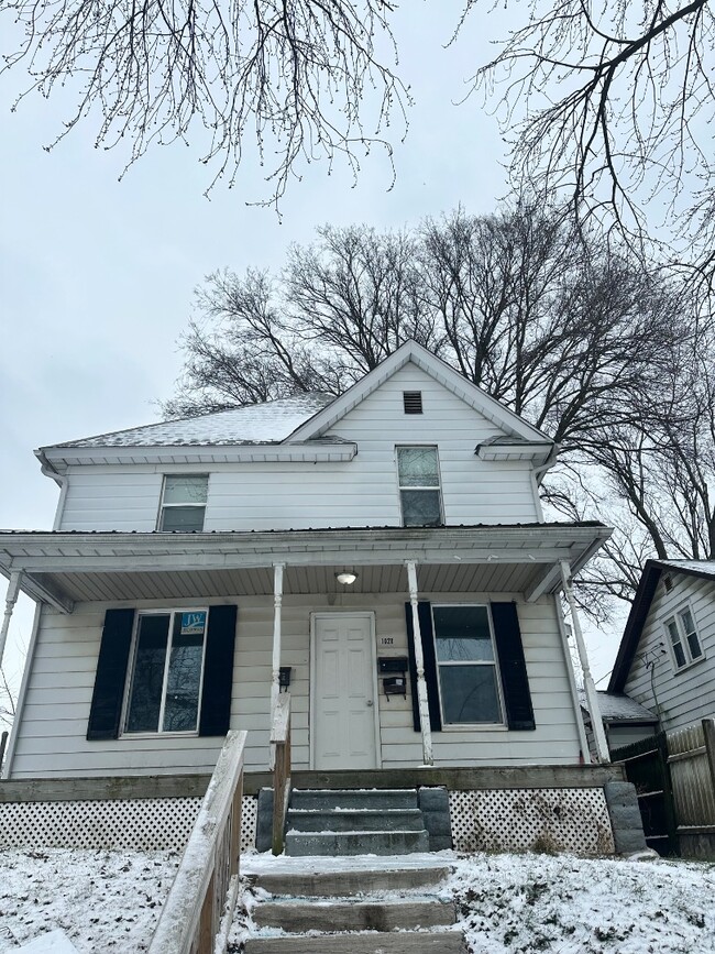 1020 Emerson Ave in South Bend, IN - Building Photo - Building Photo