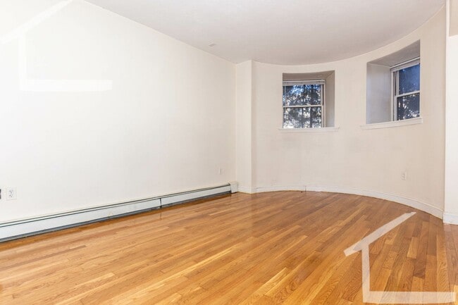 property at 1136 Commonwealth Ave