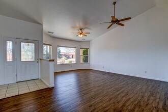 9730 E Rancho Vista Dr in Prescott Valley, AZ - Building Photo - Building Photo
