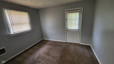 2338 Calhoun St in Indianapolis, IN - Building Photo - Building Photo