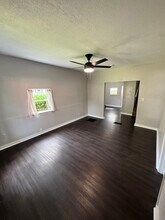 112 S Chandler Ave in DeLand, FL - Building Photo - Building Photo