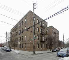 4216 Oneida Ave Apartments