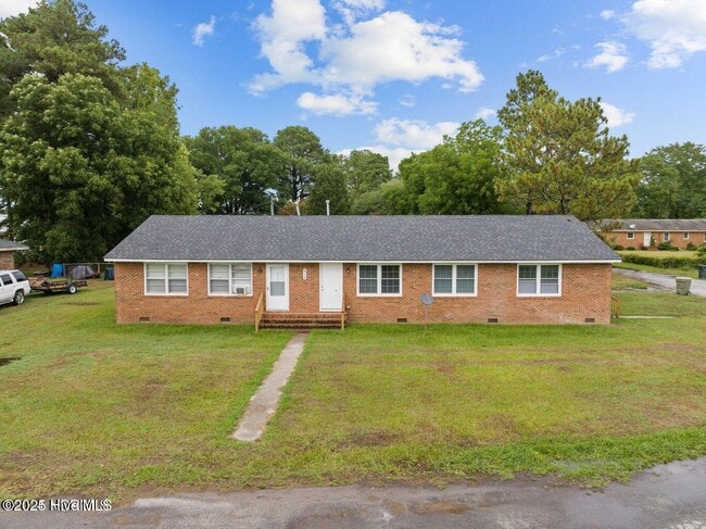 4134 Corbett Cir in Farmville, NC - Building Photo - Building Photo