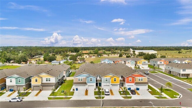 4321 Hillock Blvd in Haines City, FL - Building Photo - Building Photo