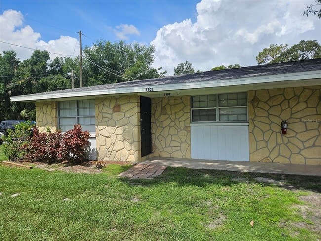 property at 5302 Oakwood Ct