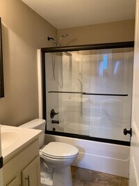 16654 Holy Cross Ln photo'