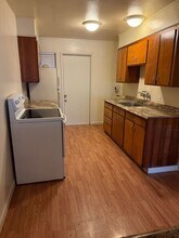 3704 N Abby St in Fresno, CA - Foto de edificio - Building Photo