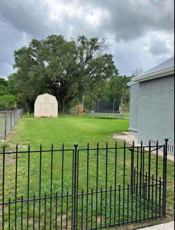 755 LA-304 in Thibodaux, LA - Foto de edificio - Building Photo