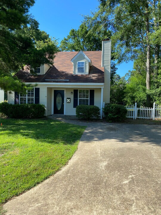 208 Standifer Ave in Ruston, LA - Building Photo