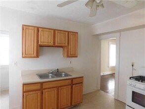 56-58-58 Edwin St in Bridgeport, CT - Building Photo - Building Photo