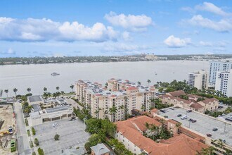 1801 N Flagler Dr in West Palm Beach, FL - Building Photo - Building Photo