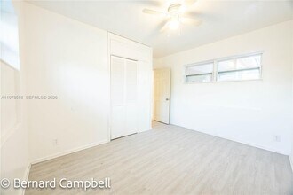 918 NW 13th Ct in Fort Lauderdale, FL - Building Photo - Building Photo