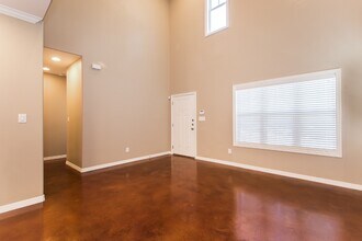 515 Olive St in Bryan, TX - Building Photo - Building Photo